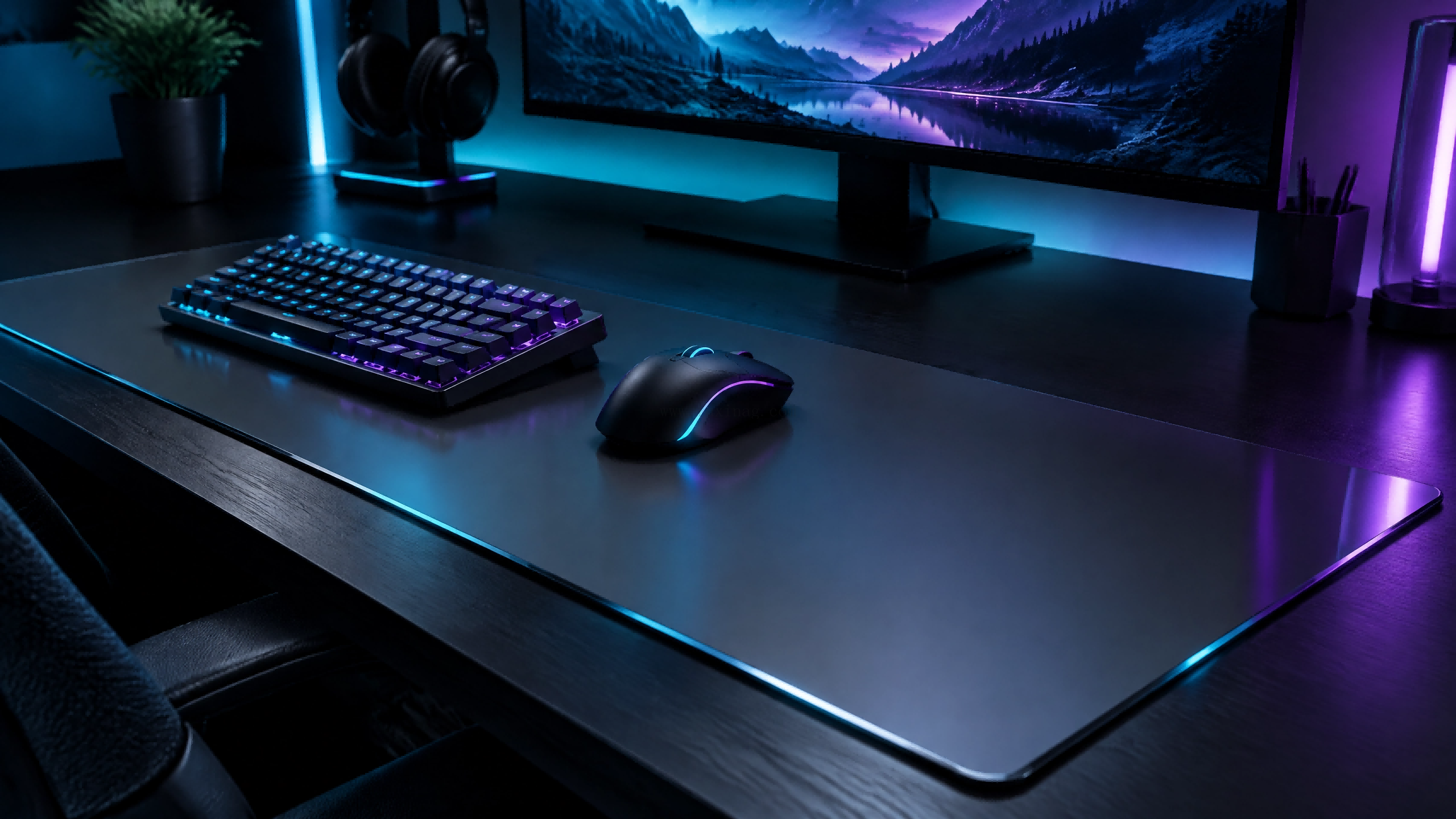 tempered glass mousepad.png